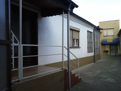 POSLOVNO STAMBENA ZGRADA-SREMSKA MITROVICA na ODLICNOJ LOKACIJI